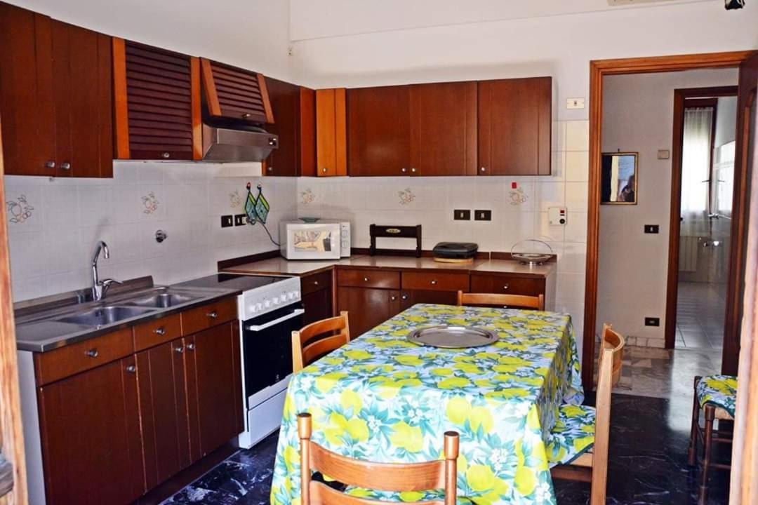 شقة Casa Del Pescatore مونيلّي المظهر الخارجي الصورة